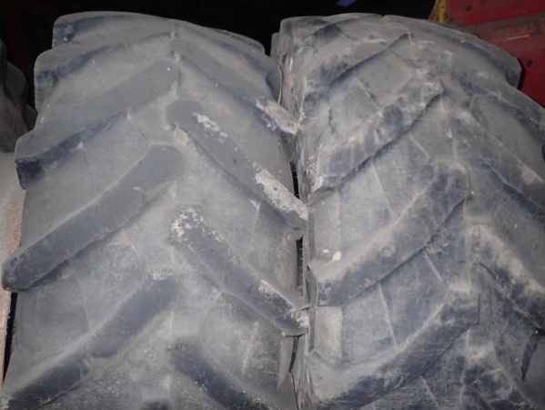 710/70 R 42 710/70 R 42