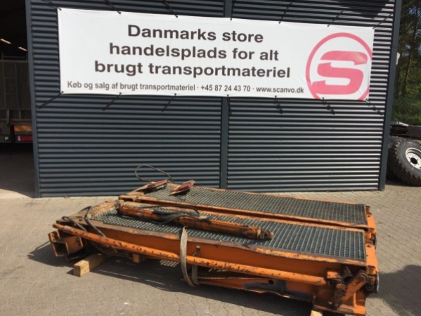 Hydrauliske Dobbelt ramper til Maskintrailer Hydrauliske Dobbelt ramper til Maskintrailer
