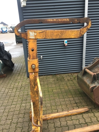 1750 kg model 120-175 SS stilbar pallegaffel 1750 kg model 120-175 SS stilbar pallegaffel